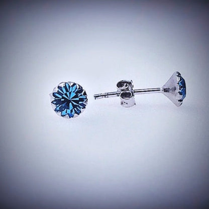 Sea Blue Round Cubic Zirconia Stud Earrings Sterling Silver 925