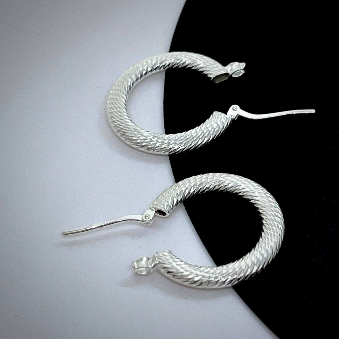 Diamond Cut Sterling Silver Hoop Earrings 20mm 