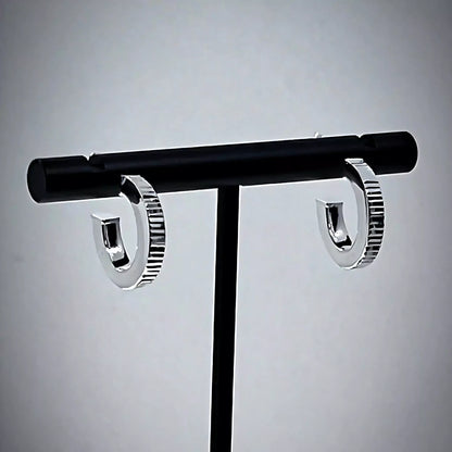 Stunning Ribbed Lobe Stud Hoop Sterling Silver 925 Earrings on T-bar stand  with gray background